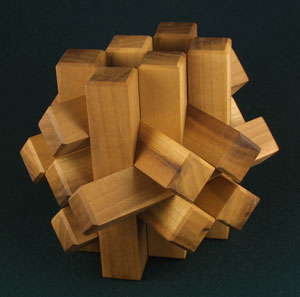 Fifteen-Piece Diagonal Burr (Tom Lensch)